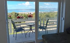 Sea View Apartment Suzana